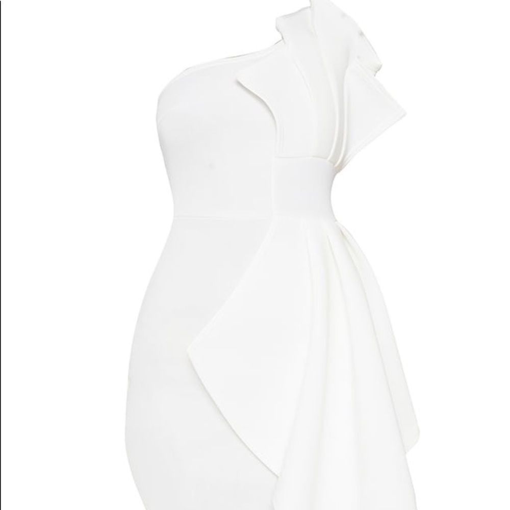 PrettyLittleThing White One Shoulder Pleated Detail Midi Dress